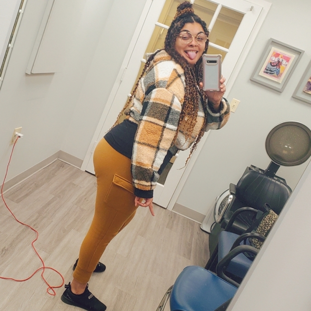 Meet your Posher, Beyanca